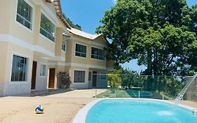 Europark- Centro - P Casais E Familias, 800M Da Rua Do Lazer - Incrivel Vista Das Montanhas